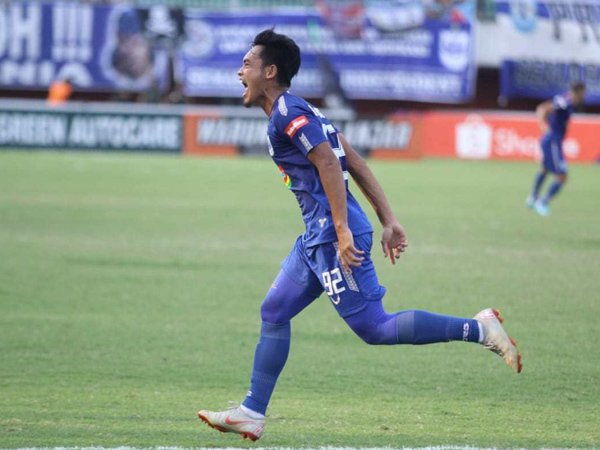 Sukses Catatkan Gol Debut, Bayu Nugroho Makin Termotivasi