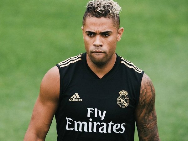 Diminati Monaco, Mariano Diaz Bersikeras Ingin Bertahan di Real Madrid