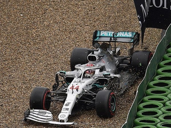 Hamilton: Saya Manusia Biasa, Wajar Jika Buat Kesalahan