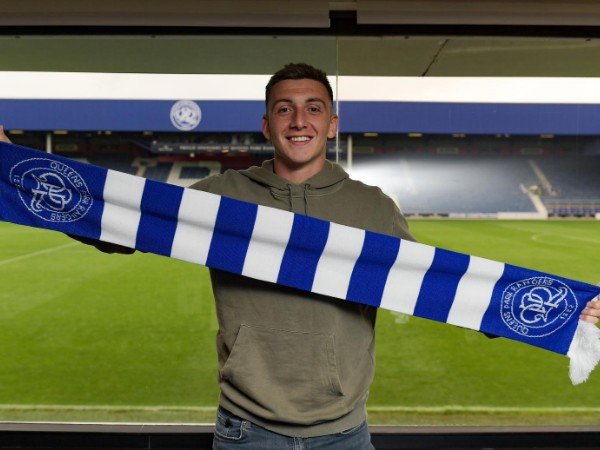West Ham Resmi Pinjamkan Jordan Hugill ke QPR