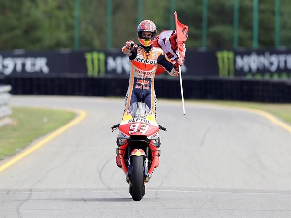 Hasil Race MotoGP Republik Ceko: Tak Terbendung, Marquez Menang Mudah Atas Dovizioso