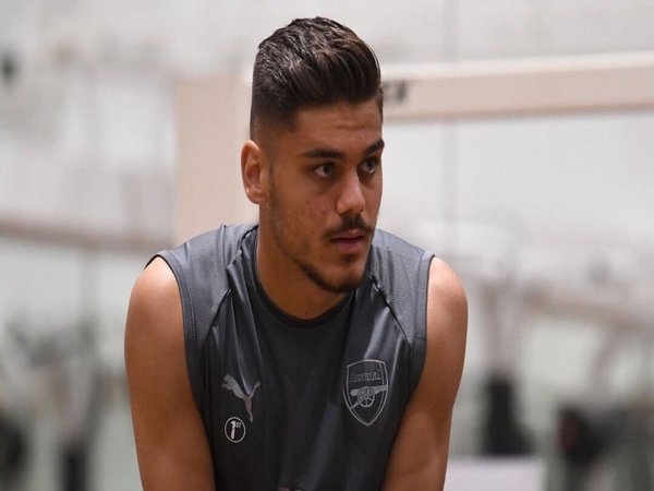 Alasan Inilah yang Bikin Sejumlah Klub Mundur Kejar Tanda Tangan Bek Arsenal