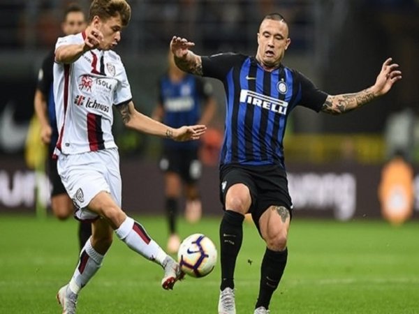 Radja Nainggolan Dukung Nicolo Barella Raih Kesuksesan di Inter