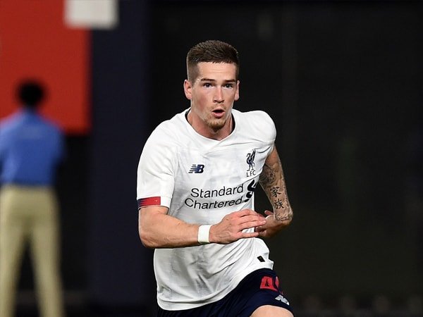 Noel Whelan Yakin Liverpool Akan Lepas Ryan Kent ke Rangers