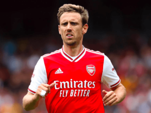 Tinggalkan Arsenal, Wright Puji Sikap Monreal