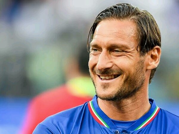 Totti: Harga Saya 200 Juta Euro