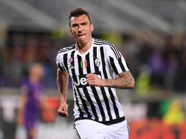 United Mandul, Solskjaer Incar Mandzukic
