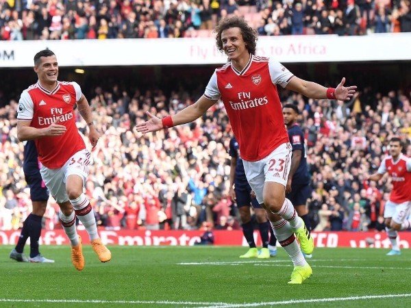 Eks Striker Spurs Puji Performa David Luiz