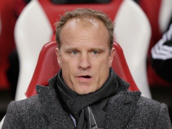 Bergkamp: Arsenal yang Dulu Beda Dengan yang Sekarang