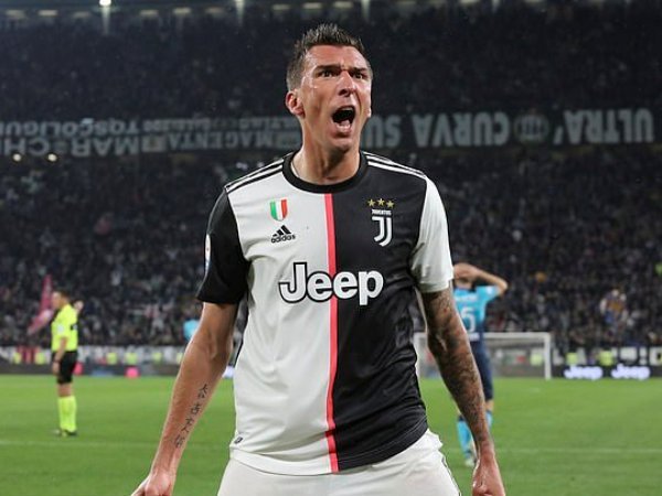 Mandzukic Bersedia Potong Gaji Demi Gabung Man Unitef