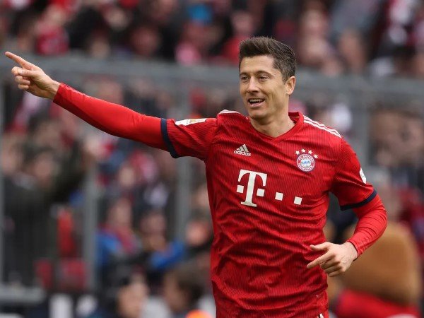 Legenda Bayern Munich Buat Prediksi Mengejutkan Tentang Lewandowski