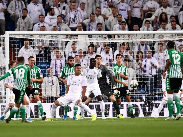Diimbangi Real Betis, Real Madrid Gagal Salip Barcelona di Puncak Klasemen