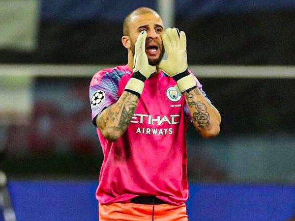 Jadi Kiper Dadakan City, Walker Mengaku Gembira Bisa Membantu Tim