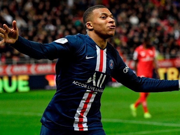 Platini Sarankan Juventus untuk Rekrut Mbappe