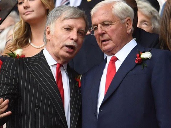 Gara-gara Emery, Sir Chips Keswick Terpaksa Mundur dari Ketua Arsenal?