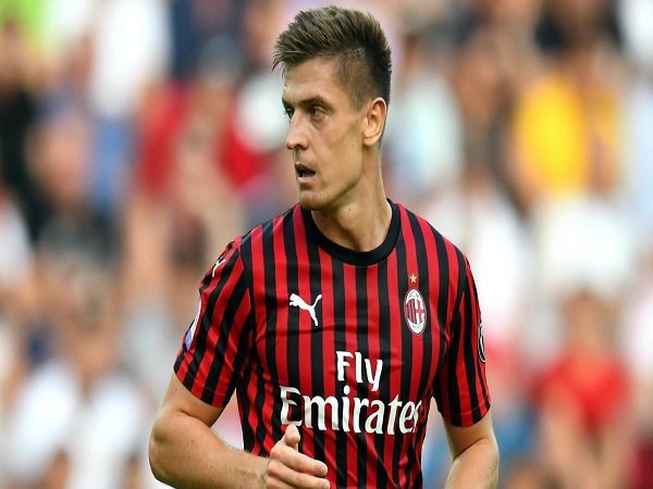 AC Milan Siap Lepas Krzysztof Piatek Demi Dapatkan Ibrahimovich