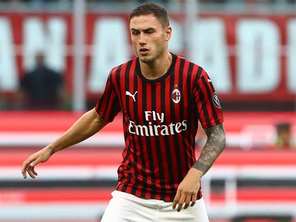 Rombak Skuat, Fiorentina Bidik Empat Bintang Milan
