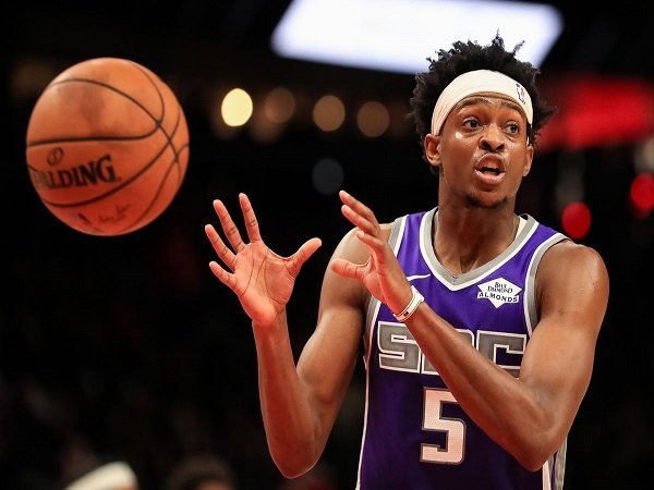 Cedera Mulai Membaik, De'Aaron Fox Ingin Segera Bermain