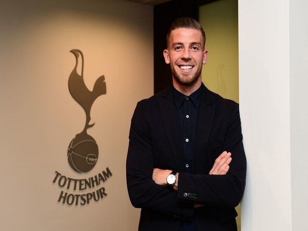 Sedari Awal Alderweireld Tak Punya Niatan Hengkang dari Spurs
