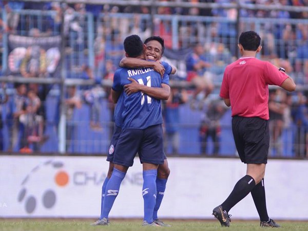 Rivaldi Bawuo Memilih Berpisah dengan Arema FC