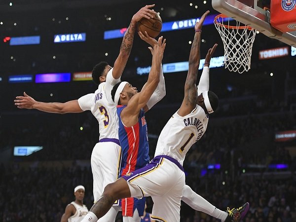 Sengit, Lakers Berusaha Keras Untuk Tumbangkan Pistons