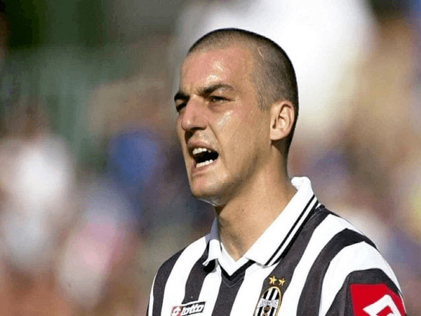 Eks Bomber Juventus Selamat dari Aksi Penembakan