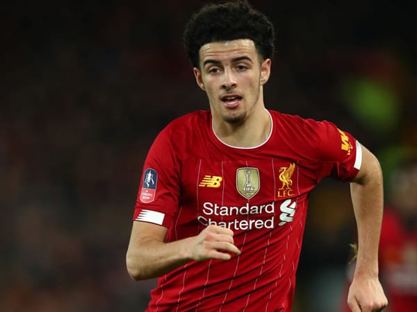 Gerrard Sudah Lama Prediksi Curtis Jones Akan Jadi Pemain Top