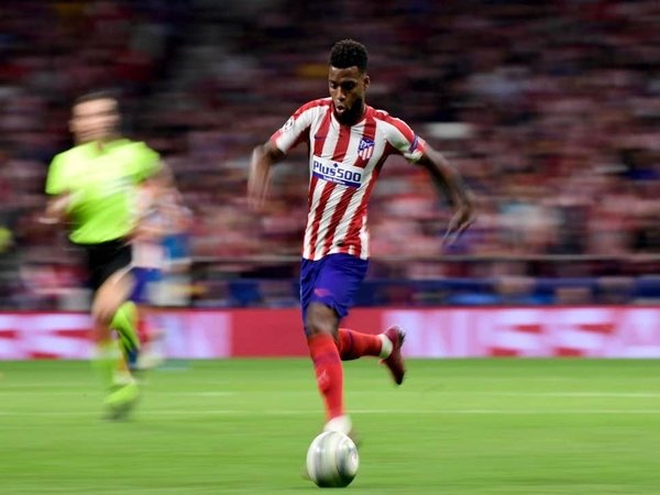 Kedalaman Skuat Minim, Wolves Kejar Thomas Lemar?