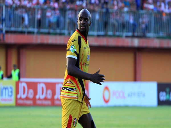 Mohamed Sissoko Pensiun dari Sepakbola