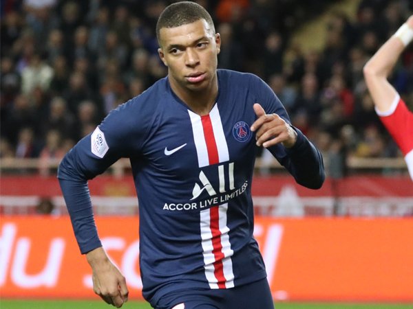Mbappe: Kemenangan PSG Tak Ditentukan oleh Empat Striker