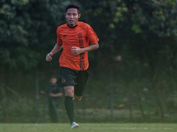 Sembuh Dari Cedera, Evan Dimas Mulai Berlatih Penuh Dengan Persija