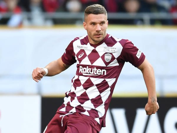 Tinggalkan Vissel Kobe, Podolski Mendekat ke Antalyaspor