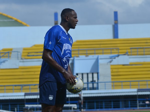Persib Hapus Nama Joel Vinicius Dari Daftar Pemain Seleksi