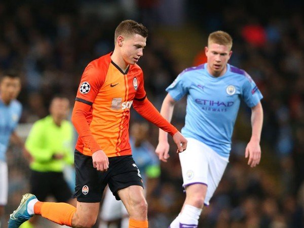 Arsenal Diklaim Capai Kesepakatan dengan Bek Shaktar Donetsk