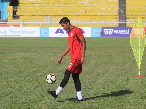 Usai Bawa Persita Promosi ke Liga 1, Noved Ingin Lakukan Hal Sama Di Semen Padang FC