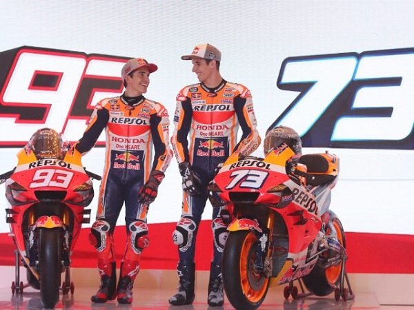 Alex Berharap Sang Kakak Dapat Segera Pulih