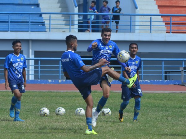 Fabiano Nilai Laga Kontra Persis Jadi Ujian Mental Pemain