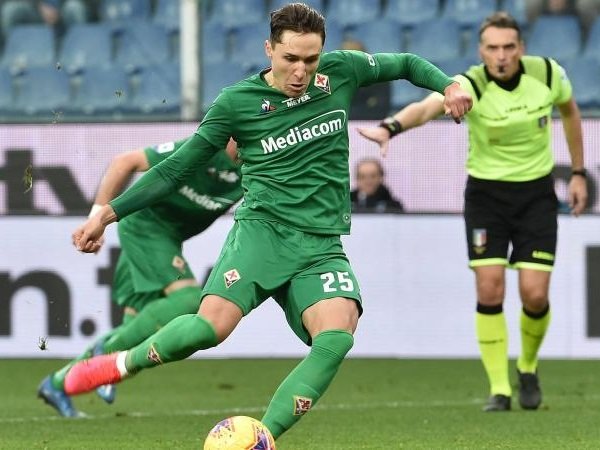 Fiorentina Tidak Akan Jual Chiesa ke Juventus