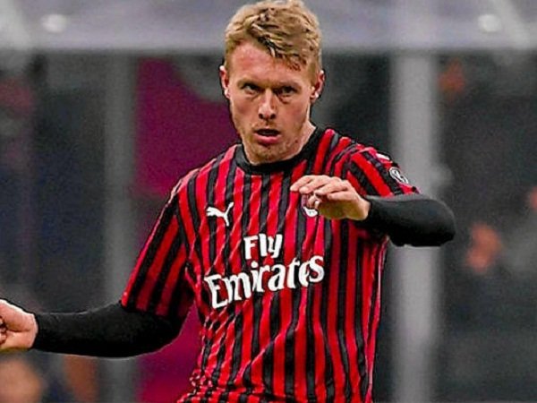 Kjaer Bakal Absen Lawan Genoa, Musacchio dan Gabbia Bersaing Rebut Posisi Starter