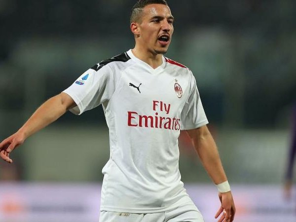 Terbanyak Koleksi Kartu Kuning di Eropa, Milan Tetap Puas dengan Bennacer