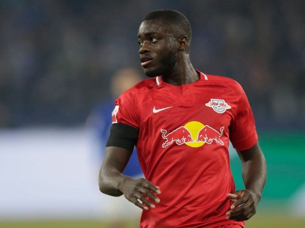 Dayot Upamecano Buka Peluang Hengkang dari RB Leipzig