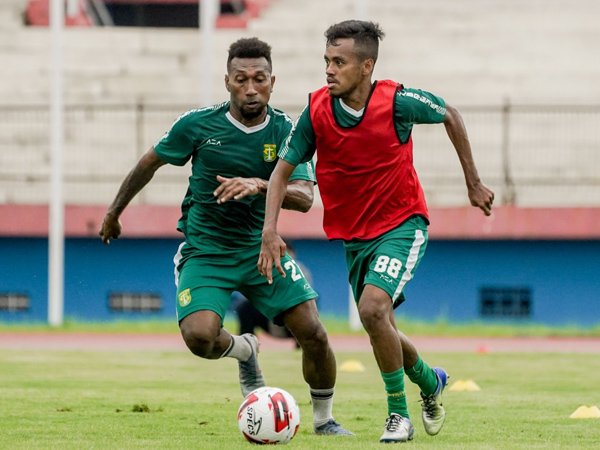 Aji Santoso Utak-Atik Komposisi Pemain Persebaya Jelang Hadapi Persija