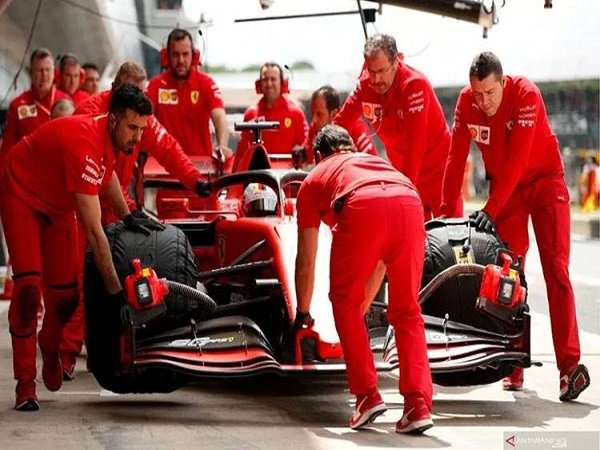 Italia Mulai Diisolasi, Ferrari Yakin Dapat Berangkatkan Semua Kru ke Australia