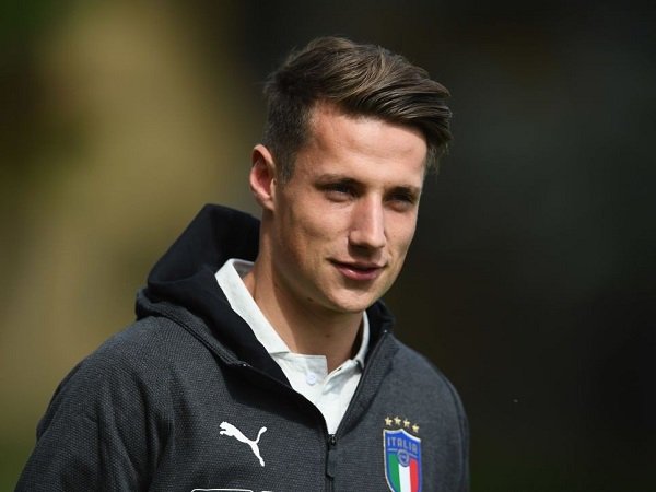 Demi Armando Izzo, Inter Milan Akan Tarik Pinamonti Dari Genoa