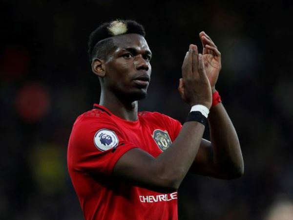 Karena Fernandes, Pogba Ingin Bertahan di Man United?