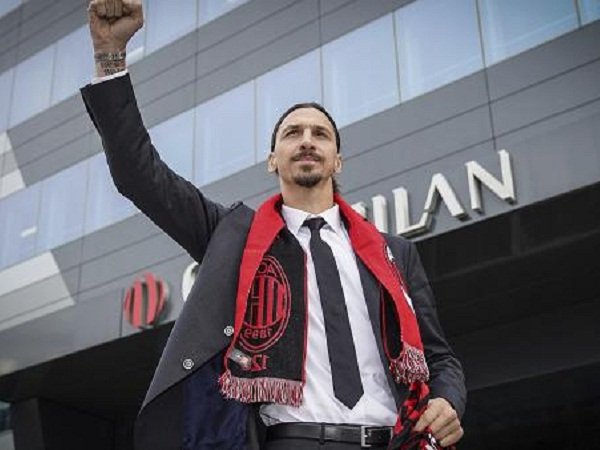 Ibrahimovic Promosikan Meme Redakan Panik Virus Corona