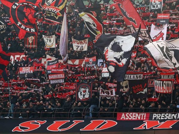 Lawan Corona, Curva Sud Donasikan Dana Pengembalian Tiket Milan Kontra Genoa