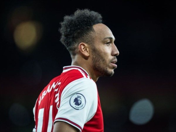 Man United Incar Striker Arsenal, Aubameyang