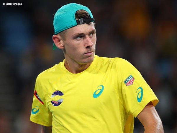 Alex De Minaur Sarankan Orang-Orang Australia Tinggal Di Rumah