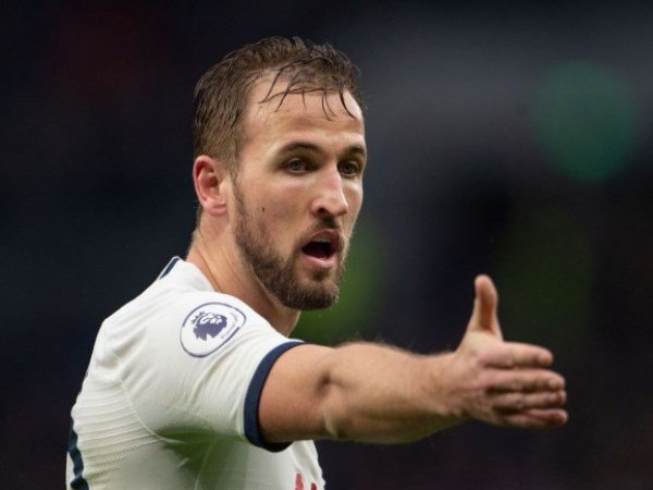 Dikaitkan Dengan MU, Dimitar Berbatov Justru Minta Harry Kane Berpikir Ulang